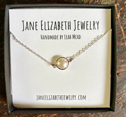 Circle Pearl Necklace