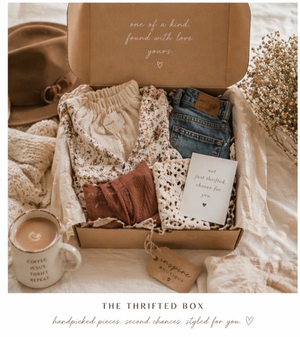 ♻️ Thrifted Fit Box